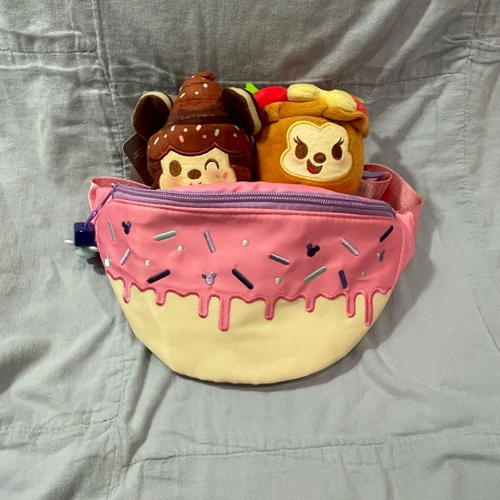 NEW Disney Munchlings Baked Treats Fanny Pack & Tote Bag - Mickey Minnie Marie‎